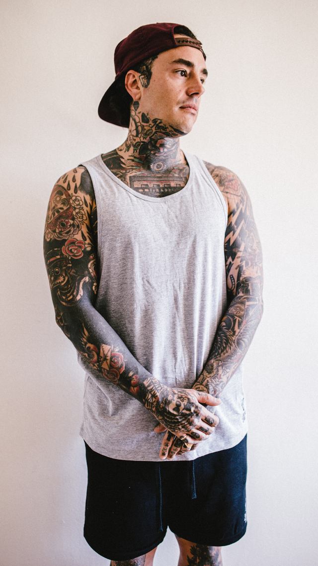 PACK TANK · 3 COLORS